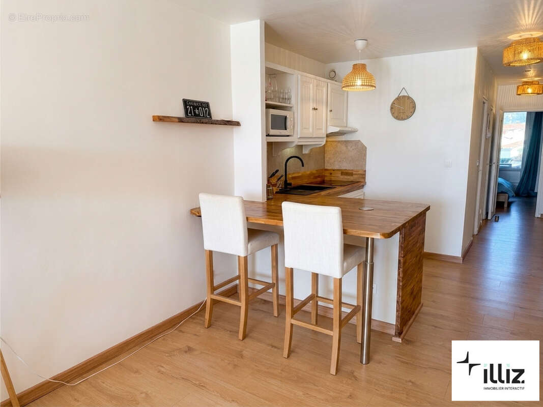 Appartement à COGOLIN