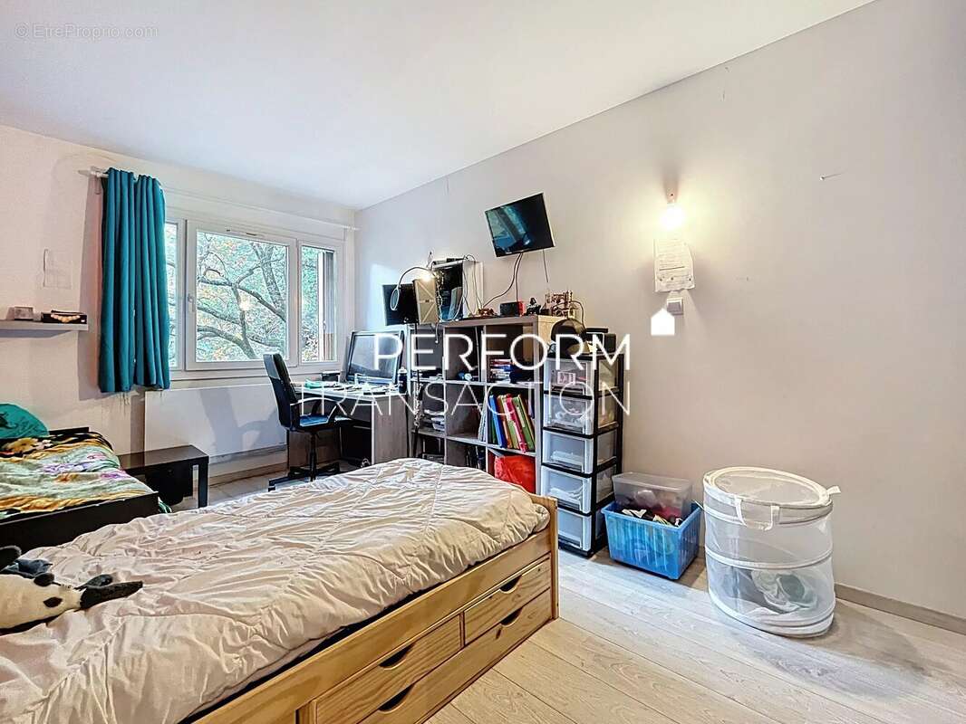 Appartement à SASSENAGE