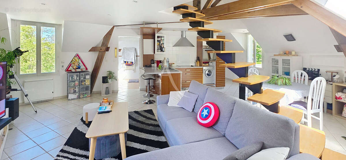 Appartement à MONTCEAUX-LES-MEAUX