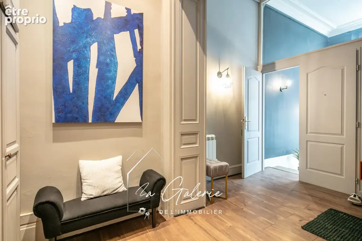 Appartement de caractère de 137 m2 Carrez + 48 m2 utiles en souplex - photo 4