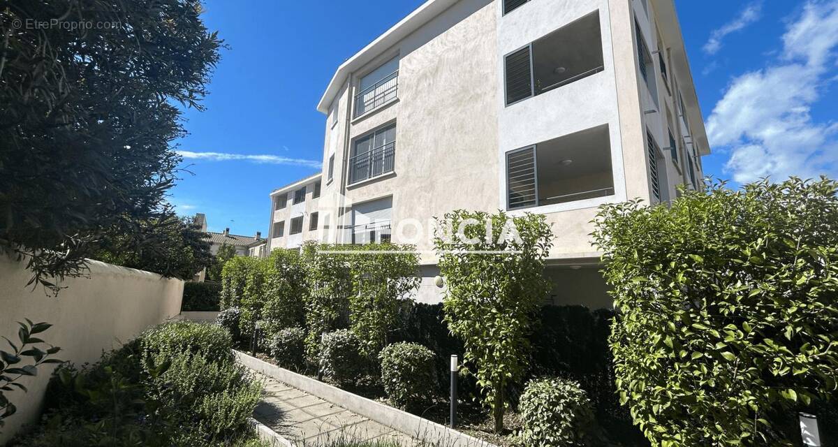Appartement à CHATEAURENARD