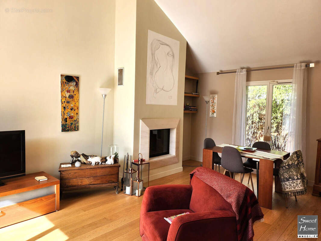 Maison à MAGNY-LES-HAMEAUX