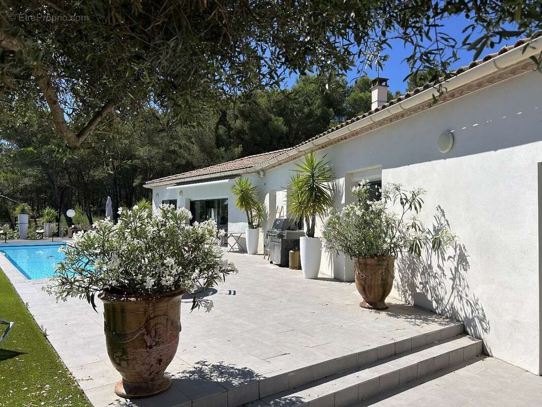 Maison à CALVISSON