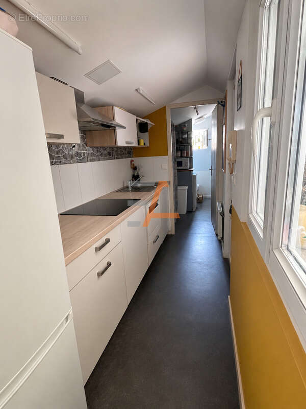 T2 avec terrasse couverte et jardin privatif   Comme une petite maison ! - photo 3