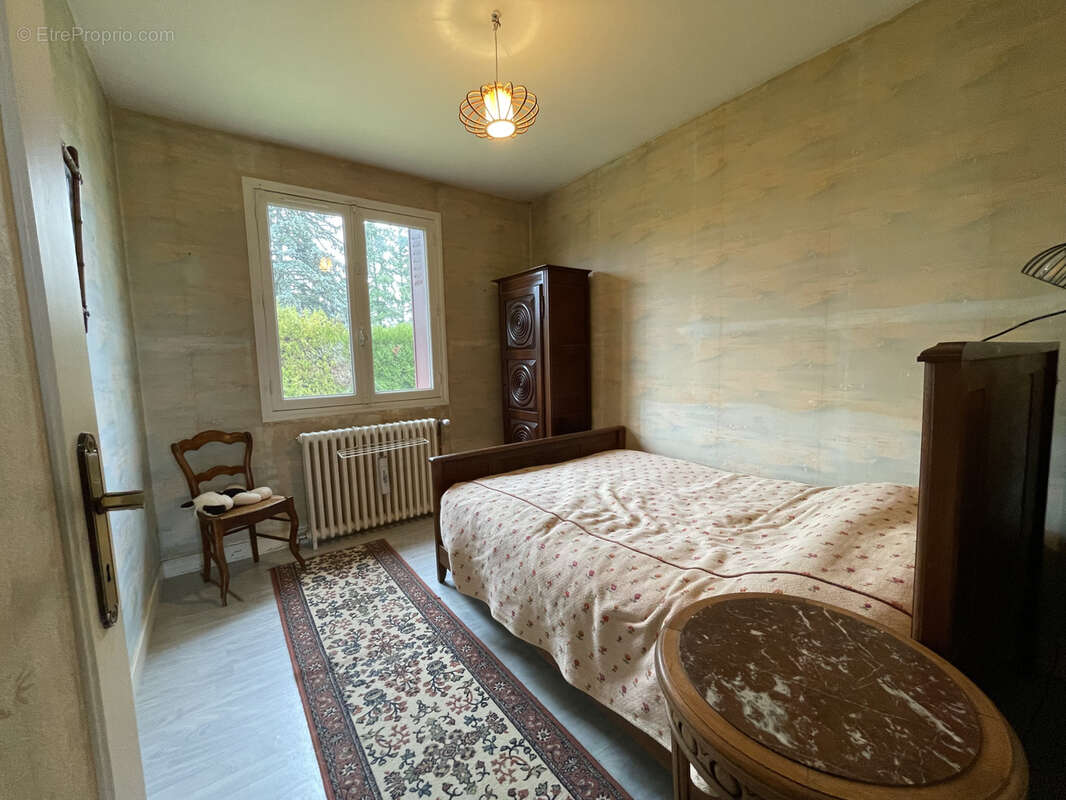 Maison à NEUVY-SUR-LOIRE