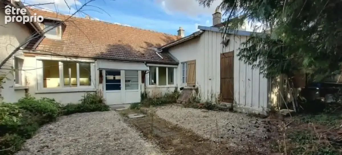 Maison 116 m² – F5 + F2 – Terrain 836 m² – Garage et dépendances - photo 3