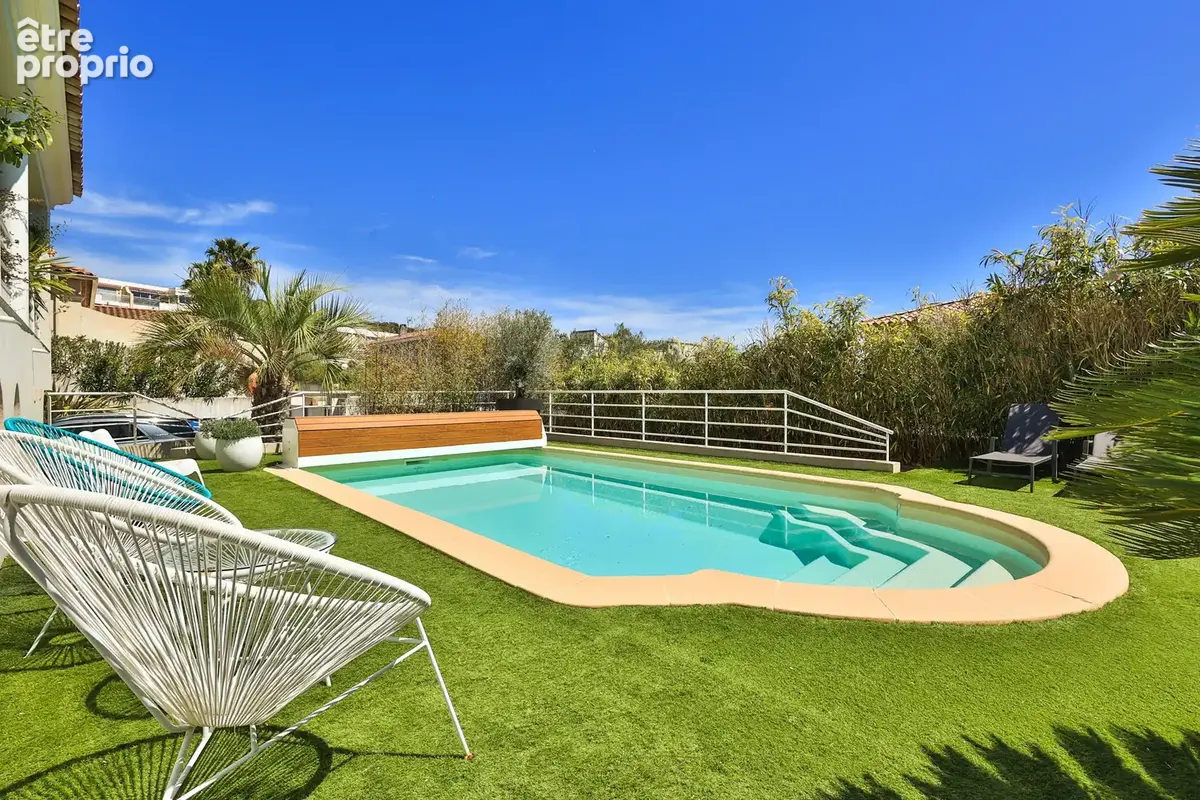 La ciotat - villa t5 - 172m2 - garage - parcelle 700m2 - vue mer  - 1 290 000€ - photo 3