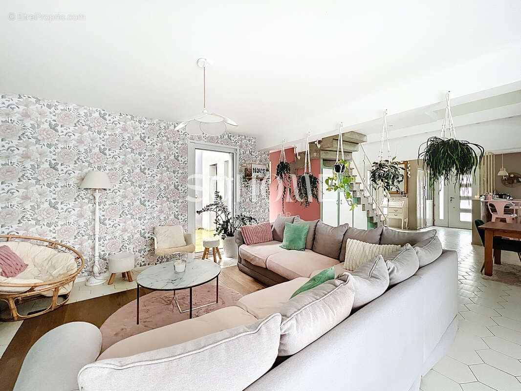 Maison à LES MAZURES