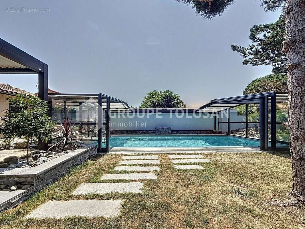 Maison à SAINT-ORENS-DE-GAMEVILLE