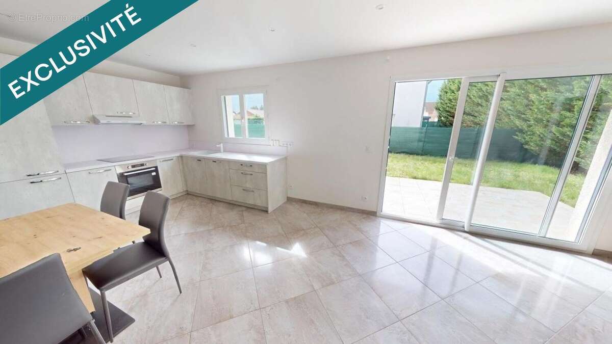 Photo 3 - Maison à SAINT-PIERRE-EN-FAUCIGNY