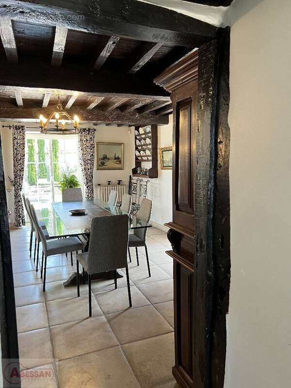 Maison à LES AVENIERES