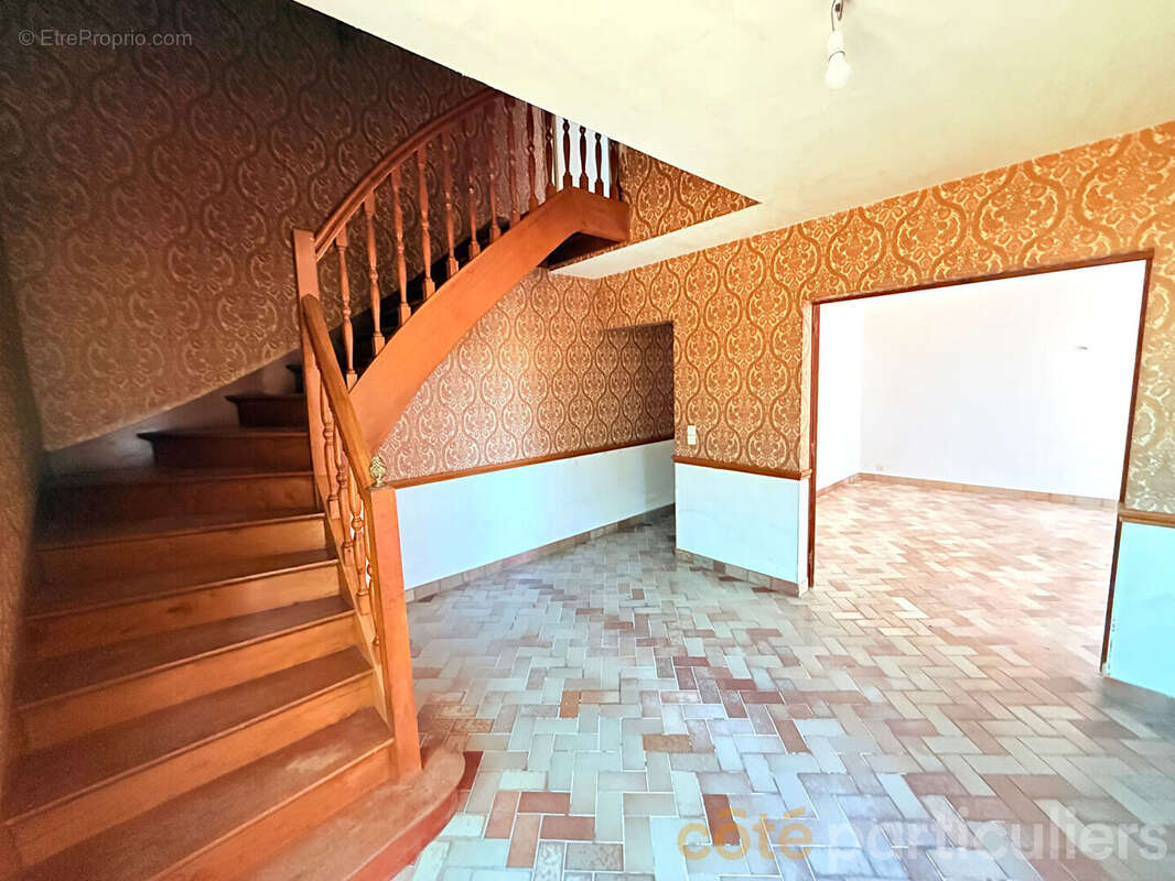 Maison à RUILLE-SUR-LOIR