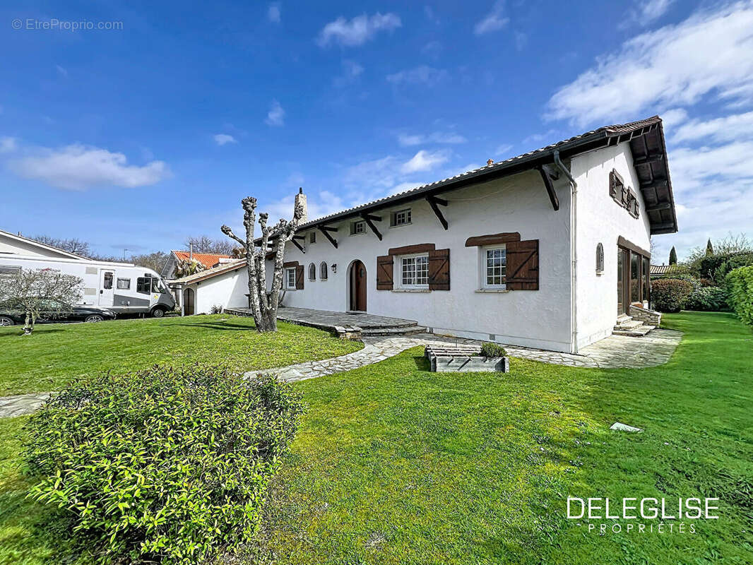 Maison à GUJAN-MESTRAS