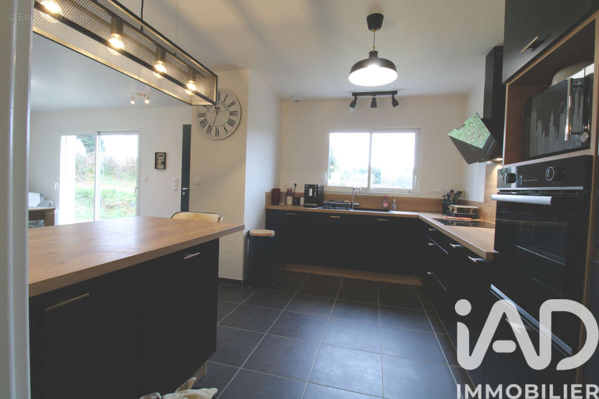 Photo 3 - Maison à SEILHAC