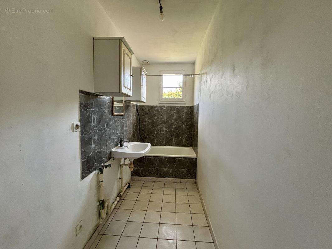 Maison 89 m² à Montabard  - photo 4