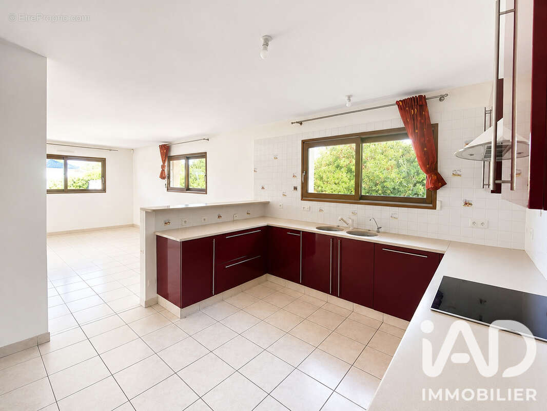Maison 161 m² à Saint-Aubin-De-Medoc  - photo 4