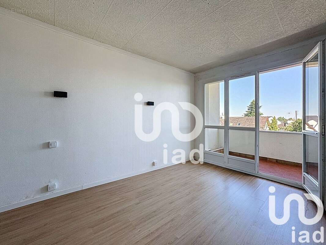 Photo 6 - Appartement à PARAY-VIEILLE-POSTE