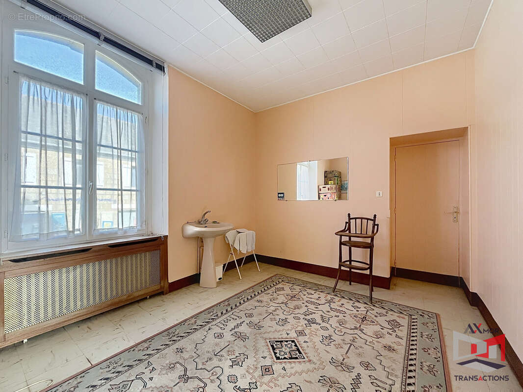PENVÉNAN : maison de famille au cœur du bourg - photo 2