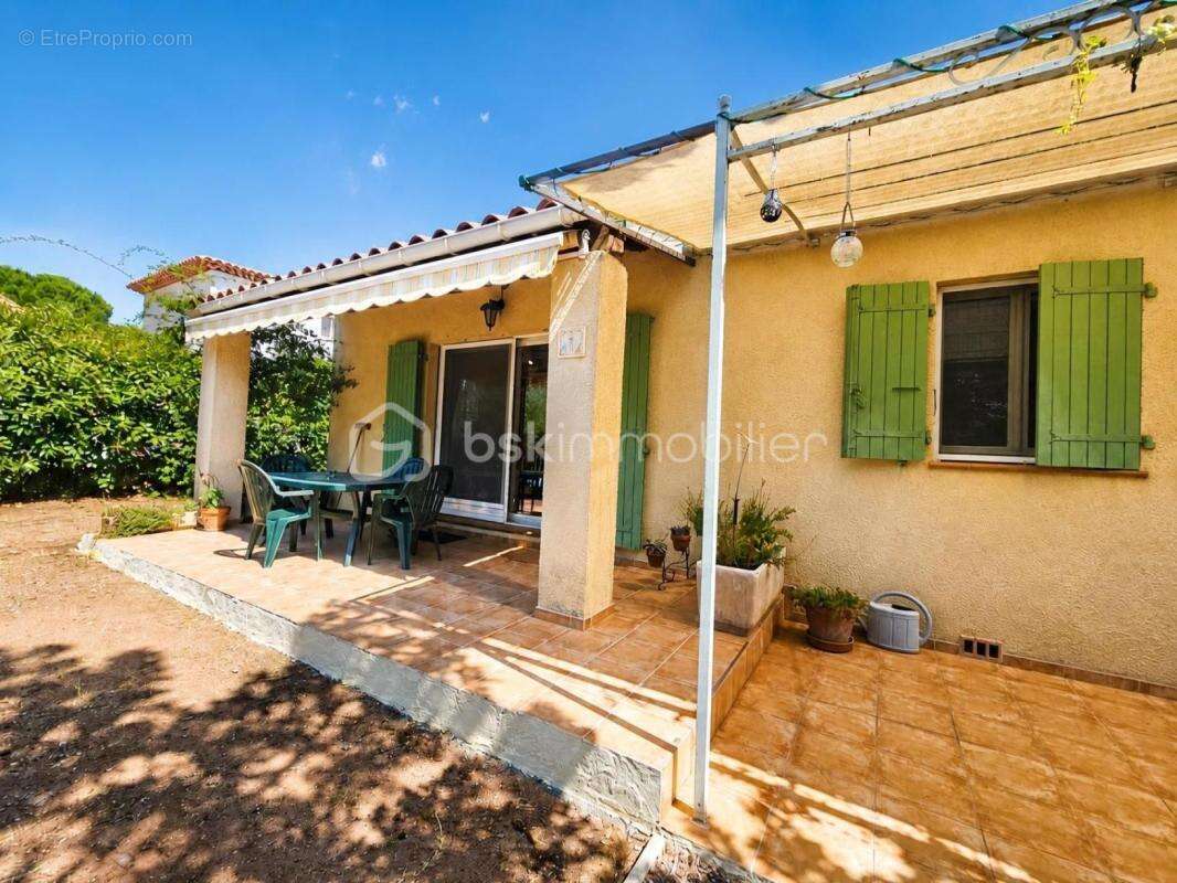 Maison de plain-pied - 1500 m2 de terrain - photo 2
