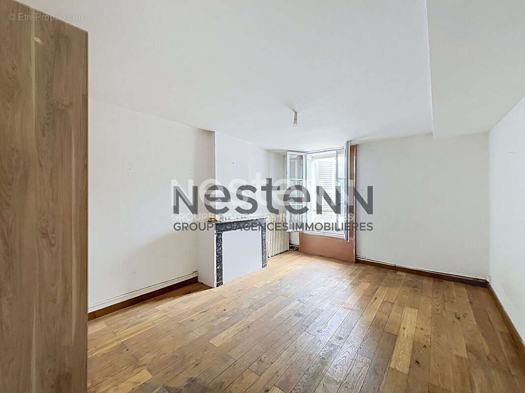 maison de charme, beau séjour de 45 m²  à Cheverny, centre bourg - photo 4