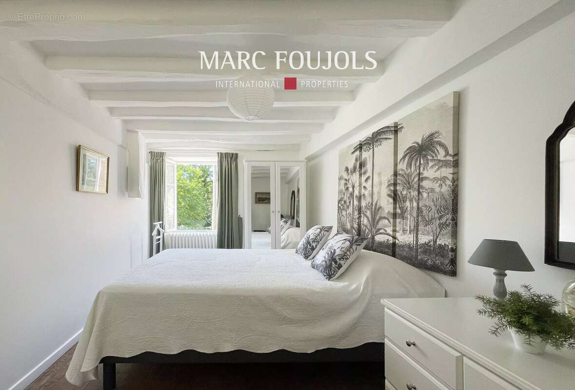 Maison à FONTAINEBLEAU