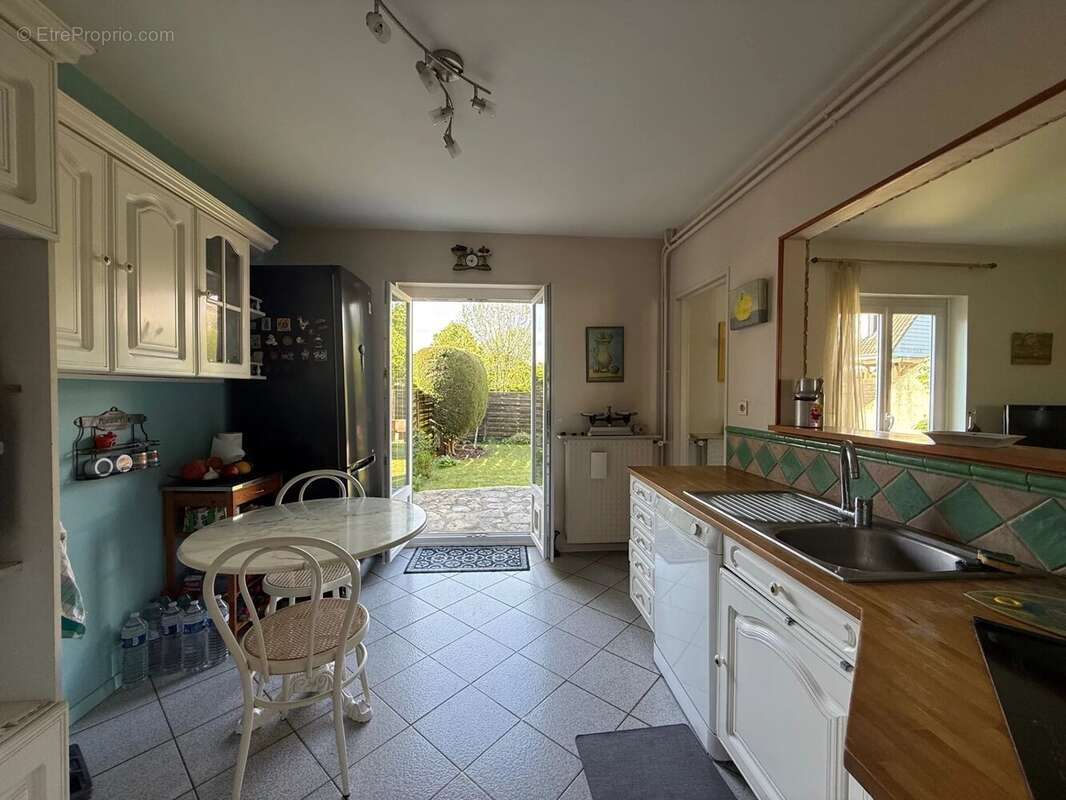 Maison à BOISSY-SOUS-SAINT-YON