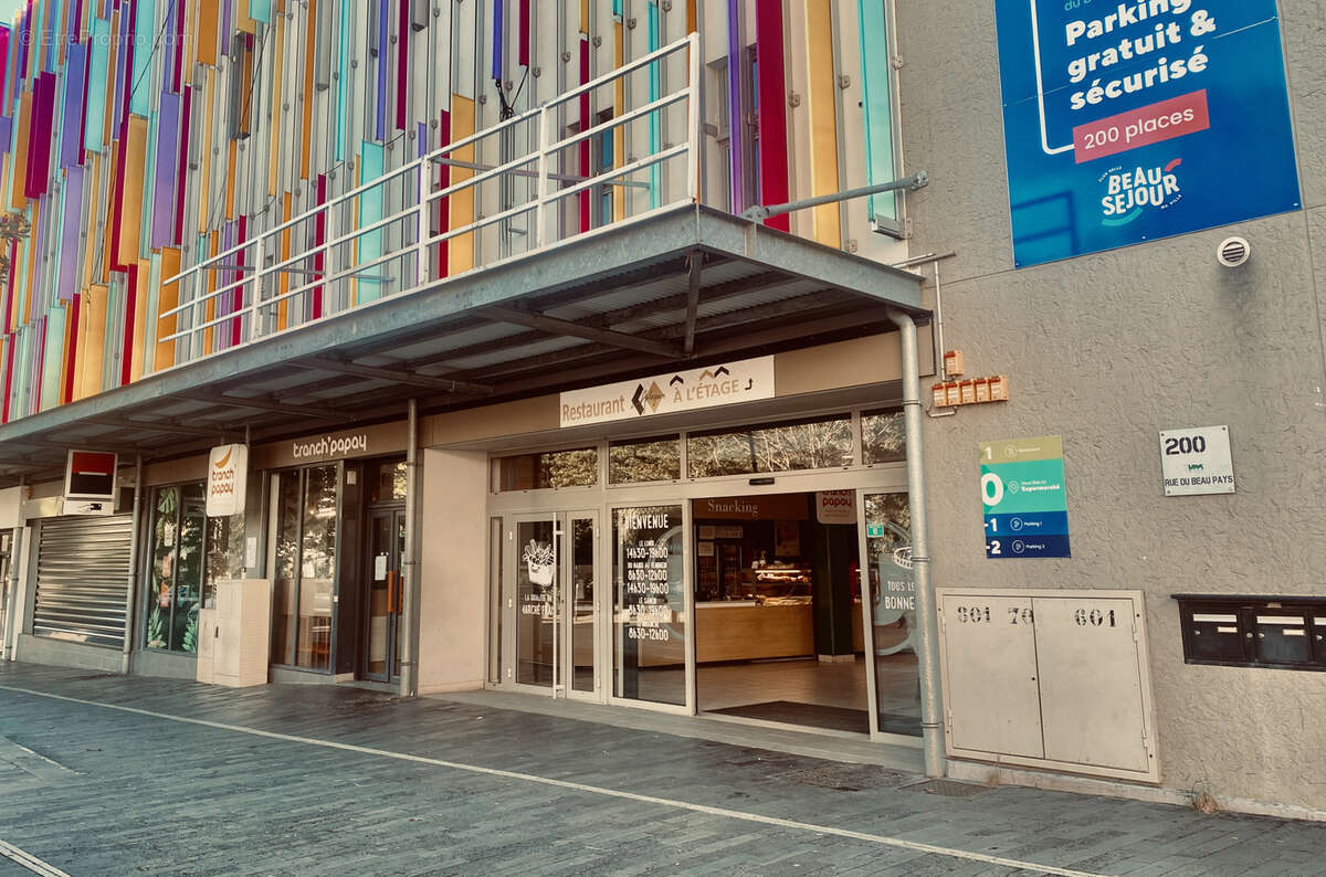 Terrain à SAINTE-MARIE