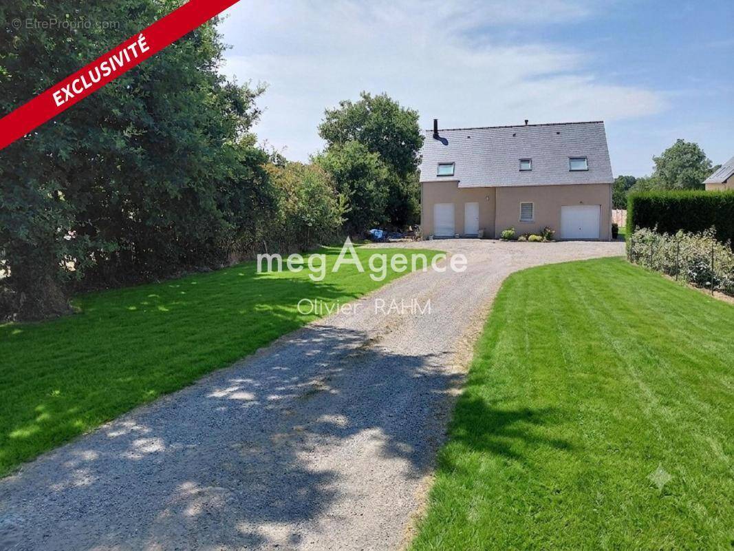 Maison à BAGUER-PICAN