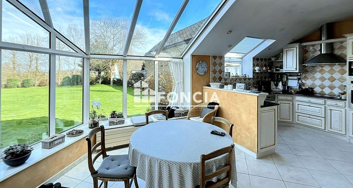 Maison à CERISY-BELLE-ETOILE