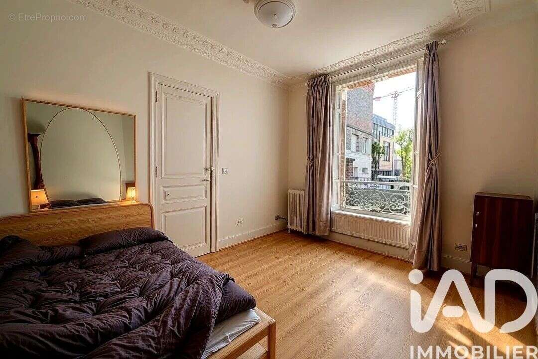 Photo 9 - Maison à NANTERRE