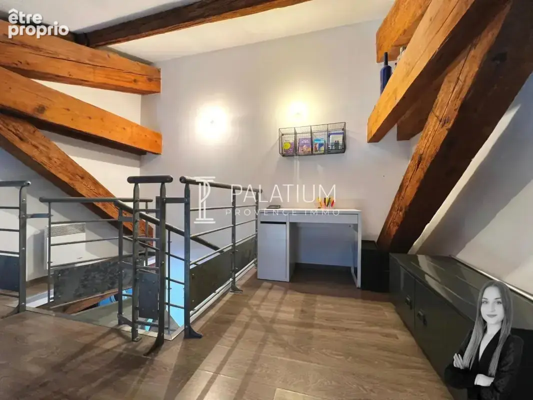 Saint-chamas – loft t3 de 103 m² avec garage de 54 m² – sur le port - photo 6