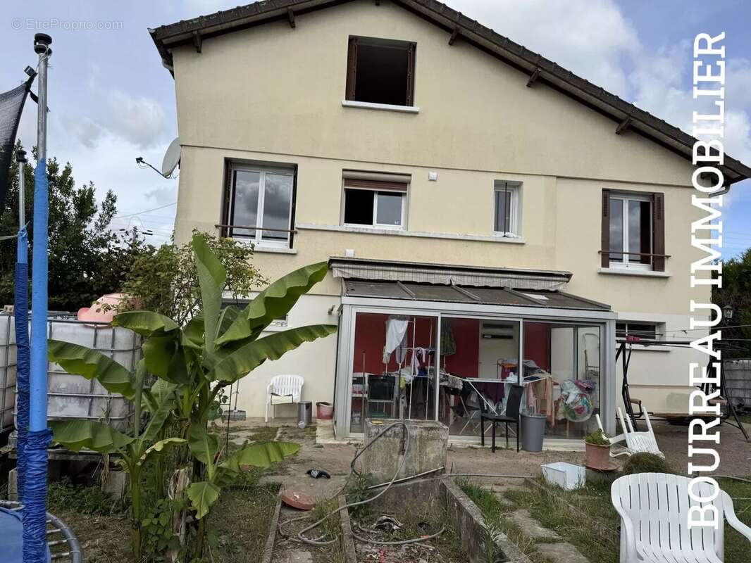 Maison à JOIGNY