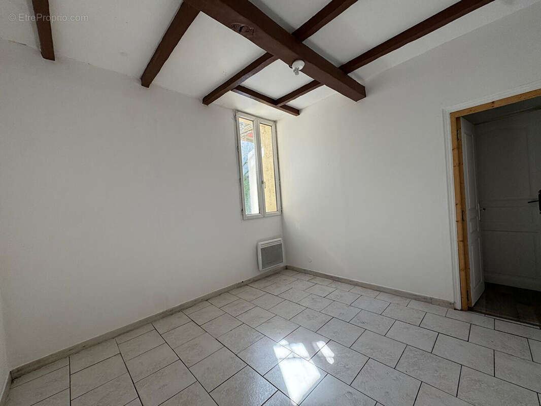 Immeuble Muille Villette 29 pièce(s) 450m² - photo 8