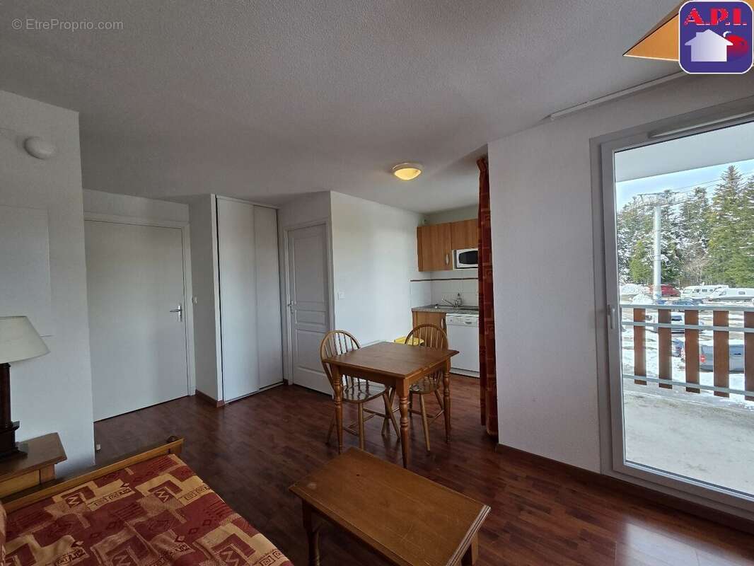 Appartement à AX-LES-THERMES