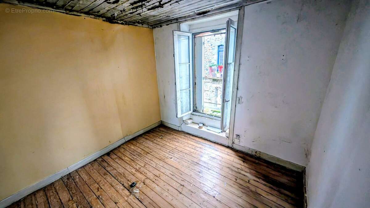 Appartement à LANRELAS