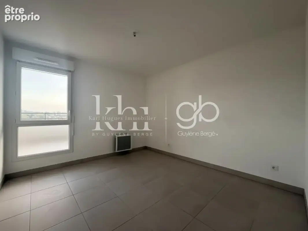 Appartement T3 dernier étage 56 m2 à JUVIGNAC (34990) - Terrasse et stationnement - photo 3