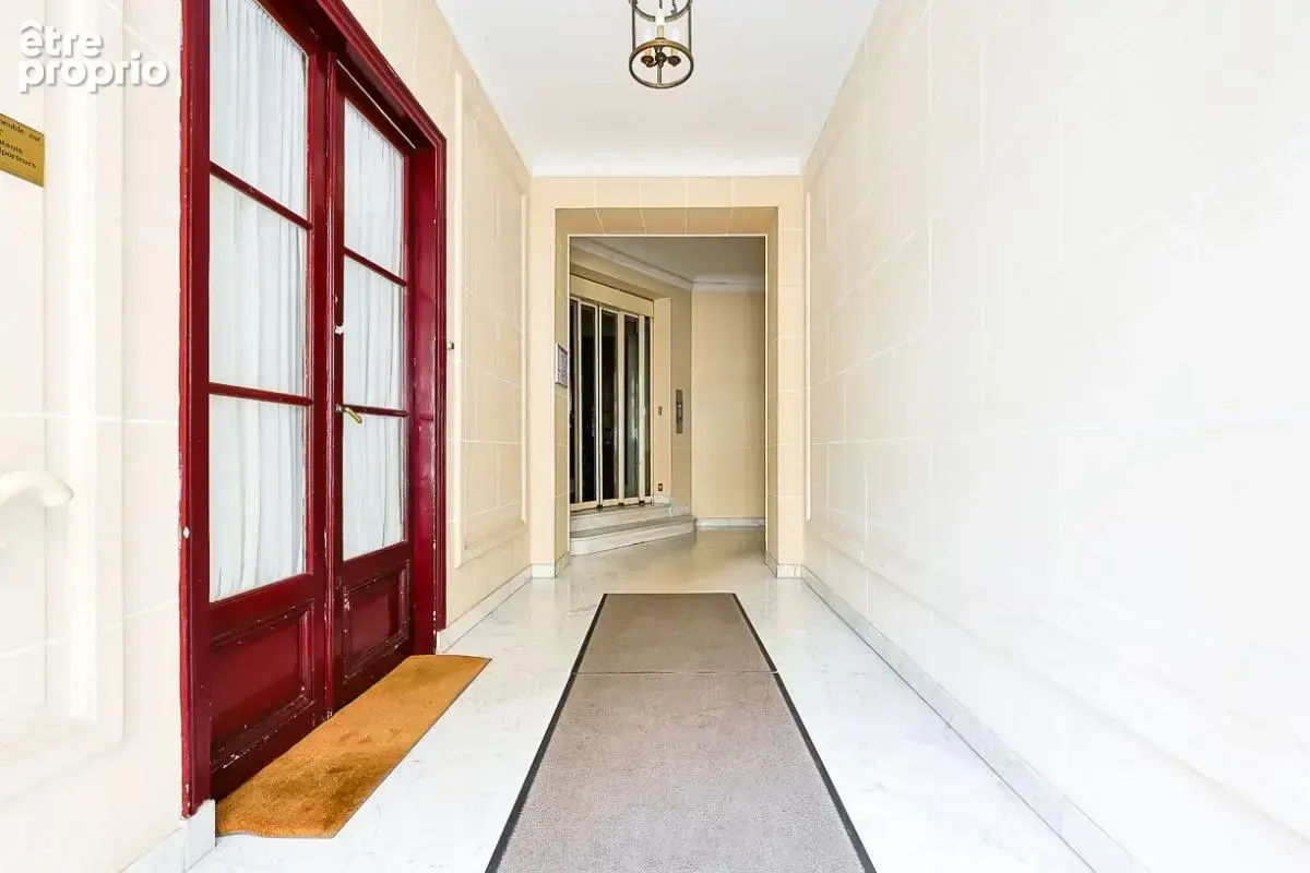 Appartement À Vendre - photo 2