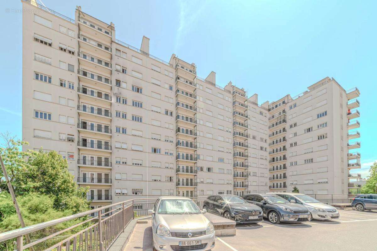 Appartement à LYON-4E