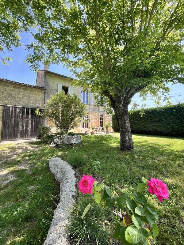 Maison à PUISSEGUIN