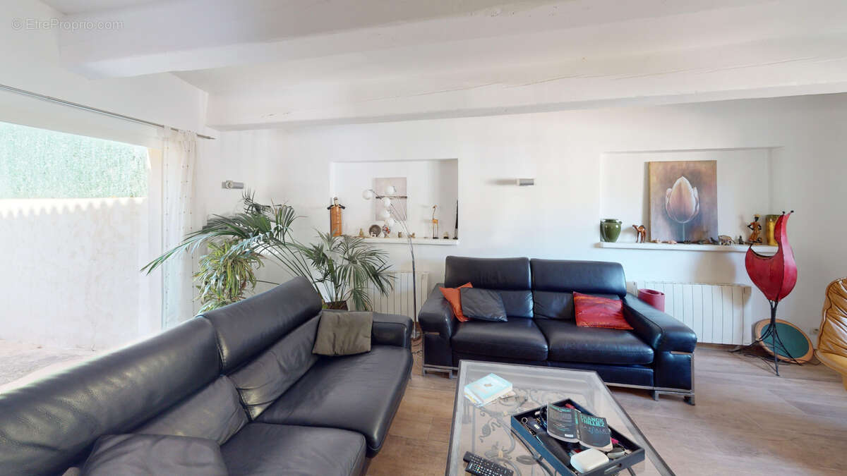 Maison à CARRY-LE-ROUET