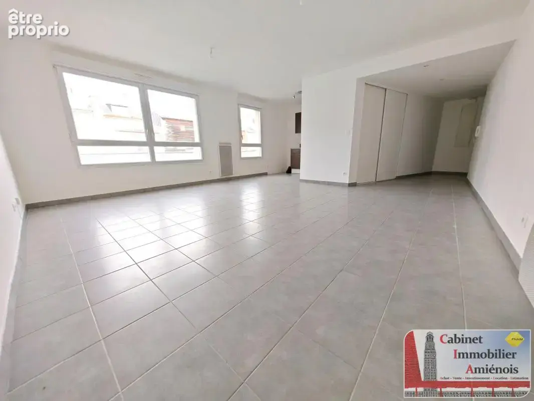 Amiens, Saint Honoré : Appartement 80m2, 2 chambres, parking - photo 2