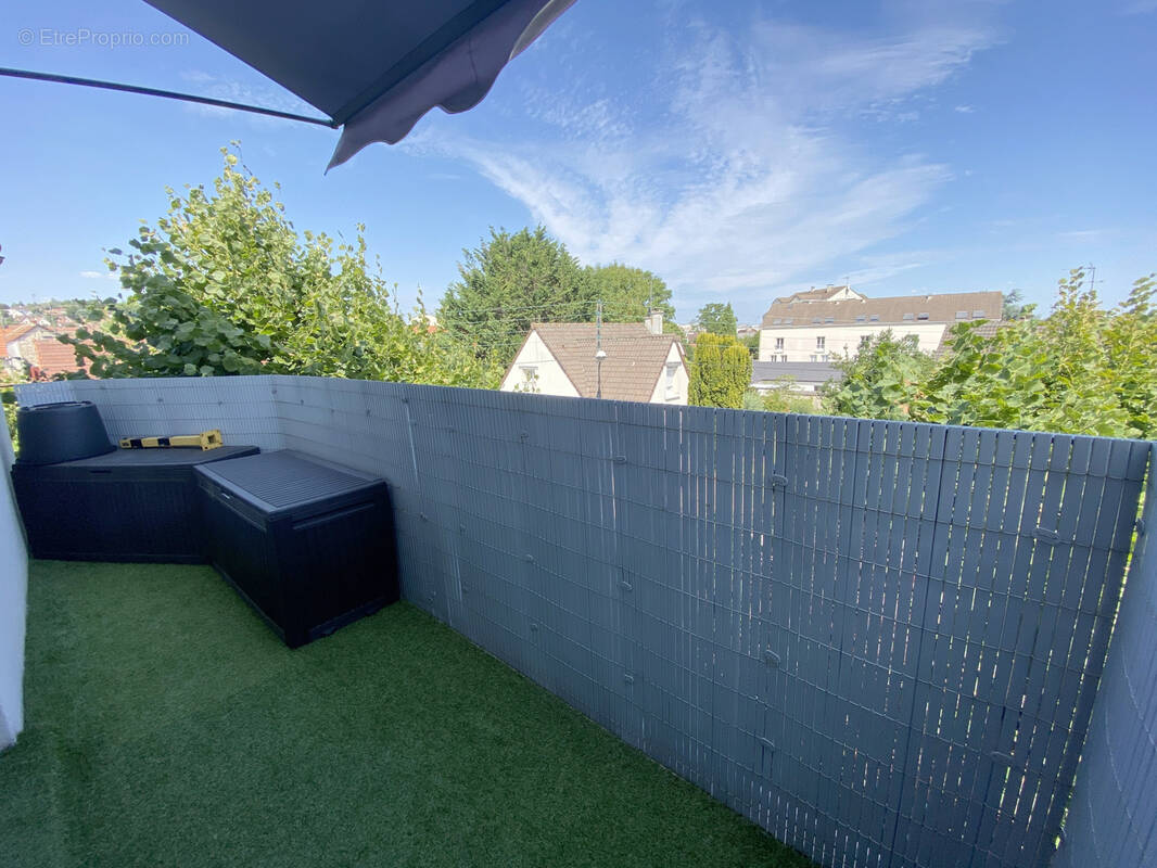 Appartement à LA VILLE-DU-BOIS