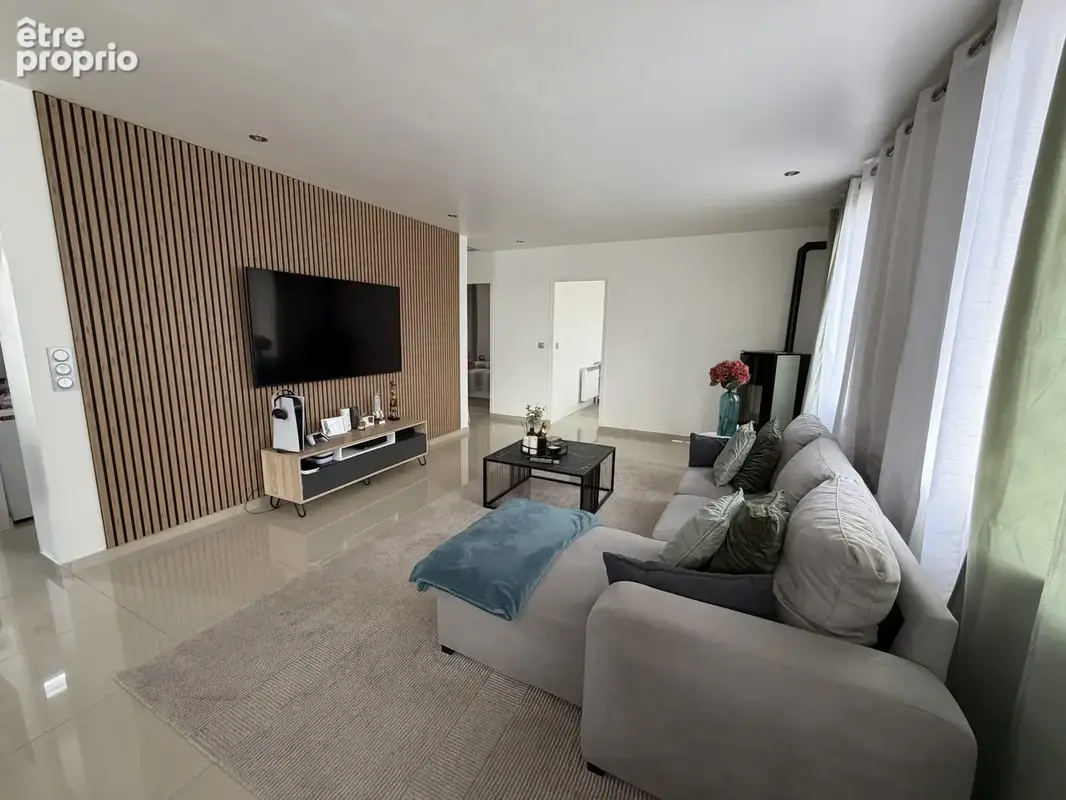Maison 4 pièces 82 m² à vendre à Marcilly-En-Villette (45240) - photo 2