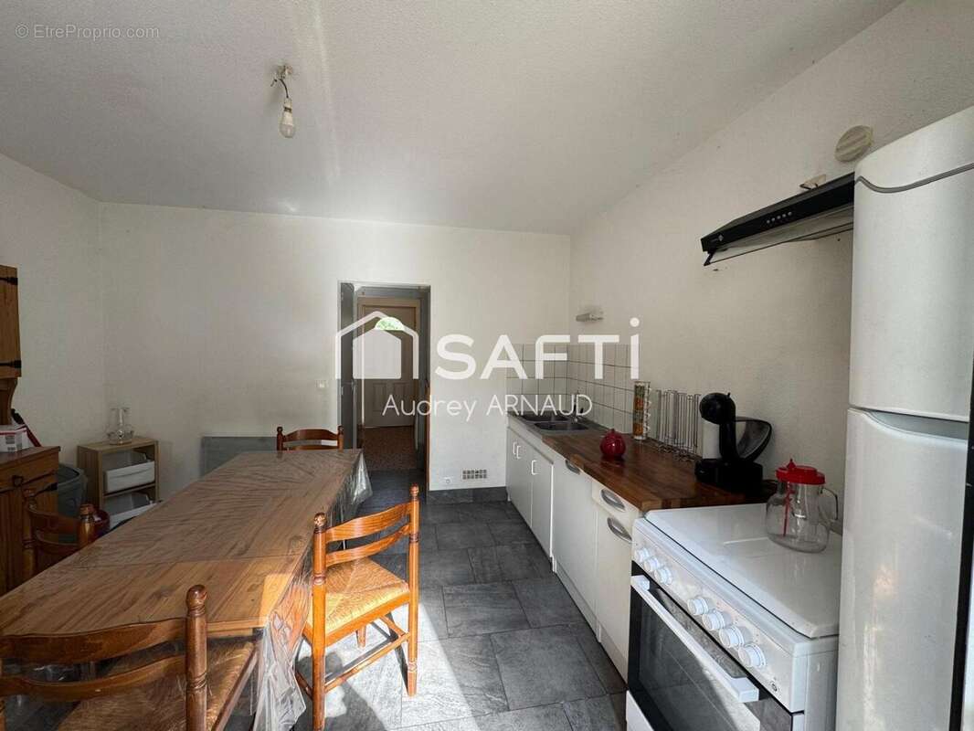 Photo 6 - Maison à SAINT-GERVAIS-D'AUVERGNE