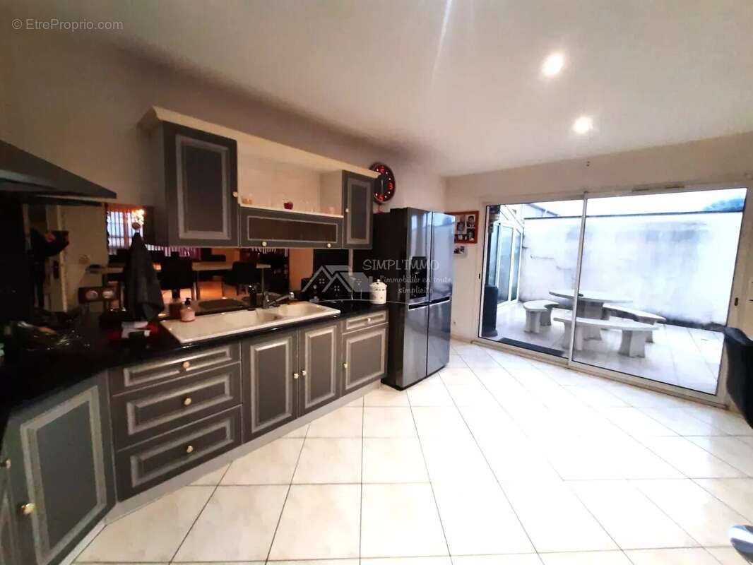 Maison à SAINT-SULPICE-DE-ROYAN