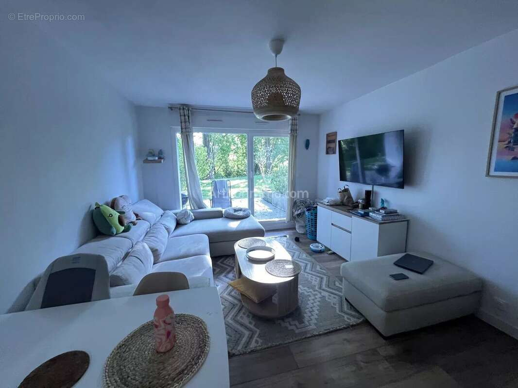 Appartement à MONTGERMONT