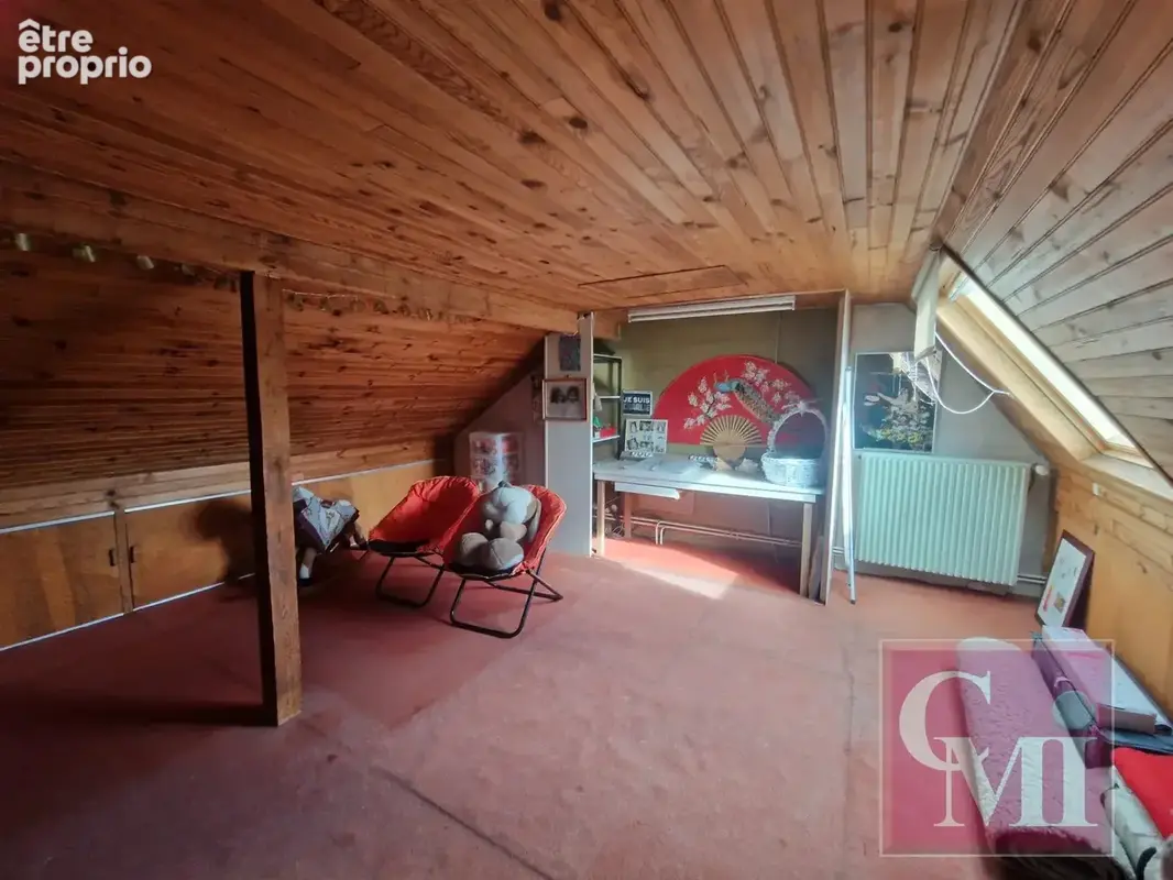 Jolie maison avec vu dégagée (4 chambres) et 385m2 de terrai - photo 12