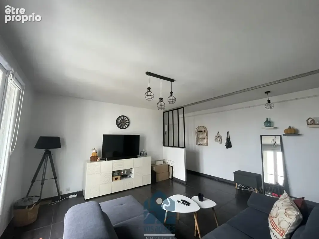 Appartement 2 pièces 1 chambre 1 cave 1 garage - photo 1