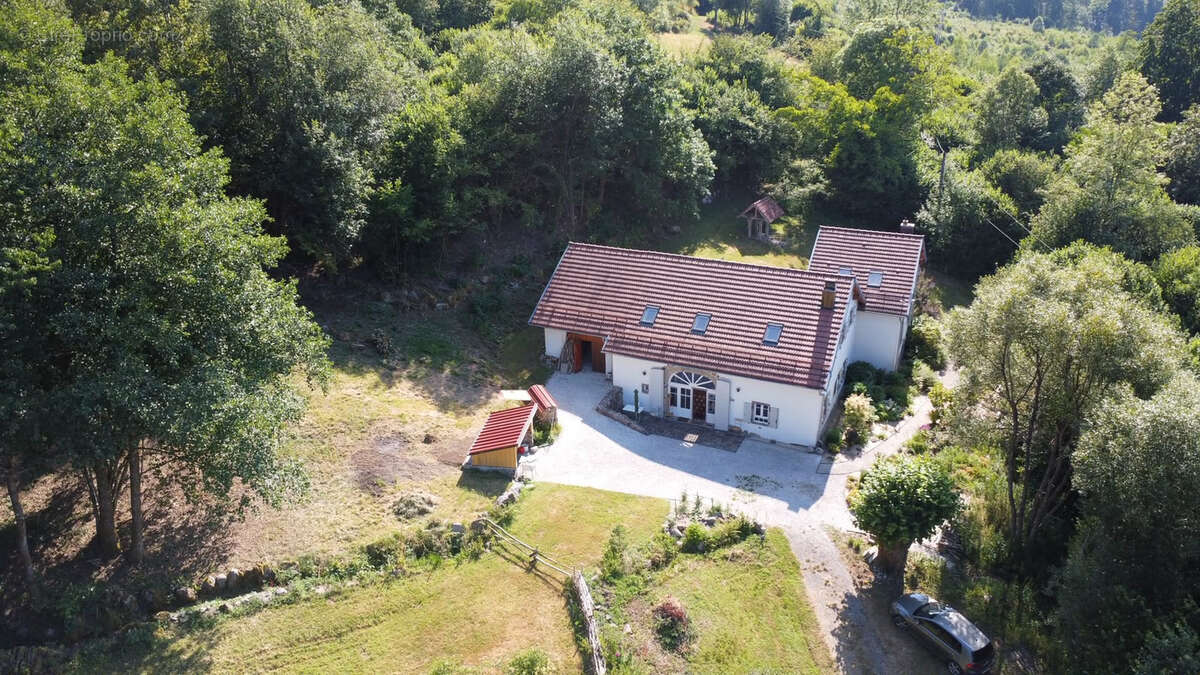 Maison à SERVANCE