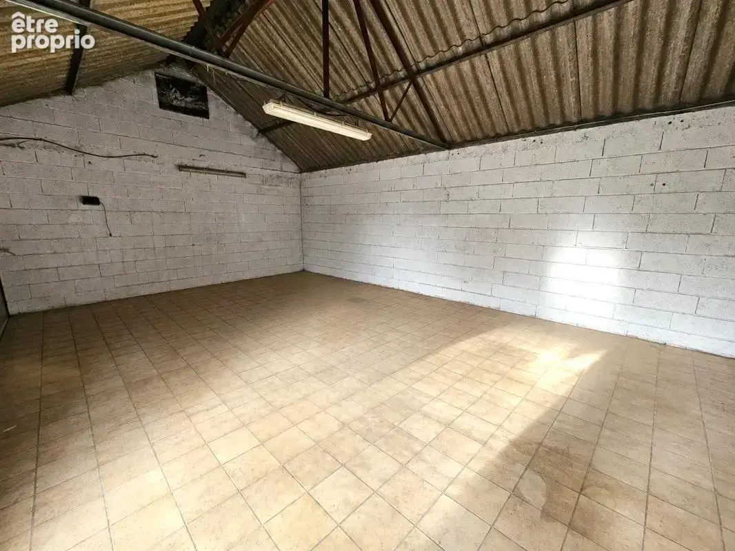 Maison BBC, 4 chambres, une mezzanine, un grand garage sur u - photo 15